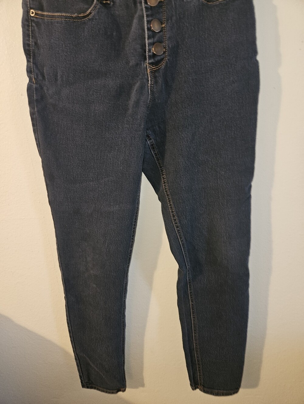 No Boundaries Juniors Button Fly Blue Jeans Size 11 - Picture 3 of 10